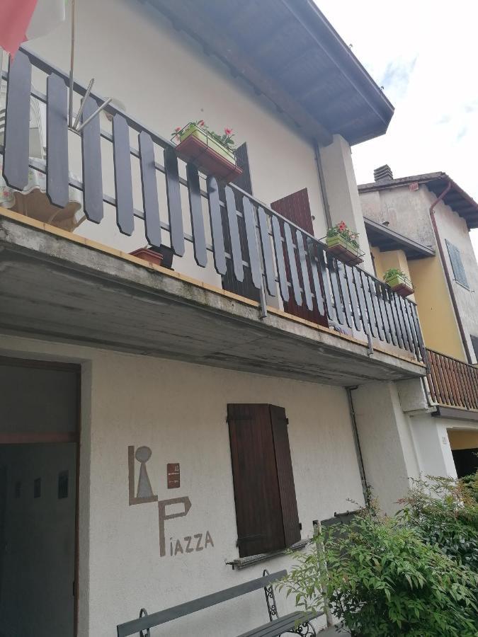 Casa Vacanze 'La Piazza' Villa Zone Eksteriør bilde