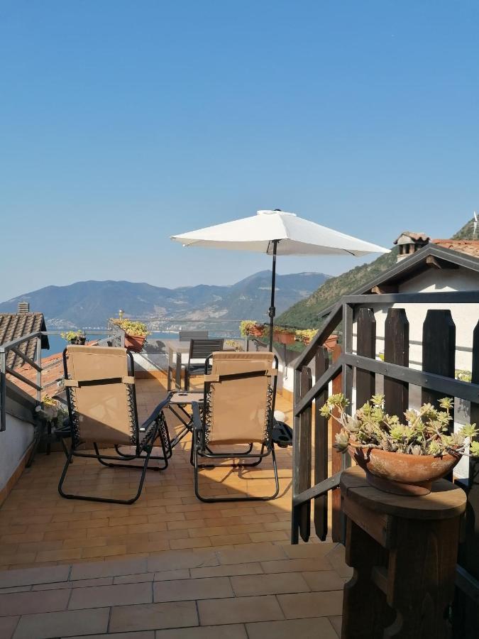 Casa Vacanze 'La Piazza' Villa Zone Eksteriør bilde